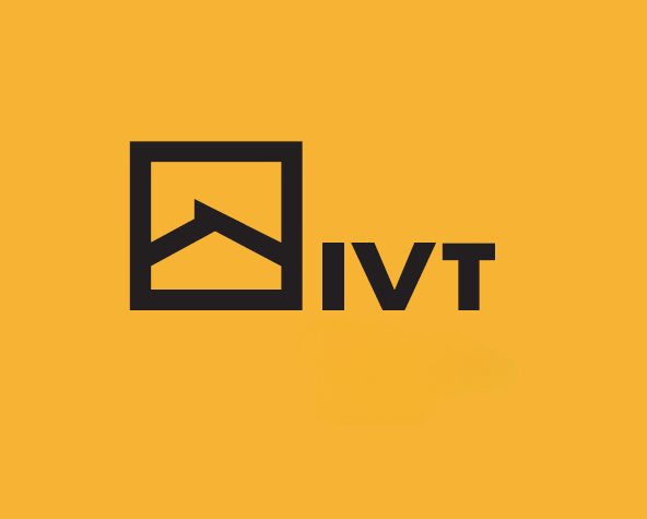 IVT logotipas: kvadratas su stogu, šalia užrašas IVT. Meniu-lietaus nuvedimo sistemos ženkliukas.