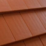 Benders Carisma granito spalvos betoninės čerpės stogo danga.