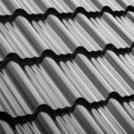 Plieninės modulinės stogo čerpės Enigma, pilkas stogas