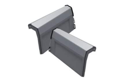 Dvi modulinės vėjalentės Como, dešininės pusės. Pilka spalva, matosi tvirtinimo detalės.