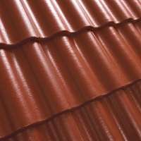 Raudonos spalvos Benders Palema betoninės čerpės stogo danga, tekstūra.